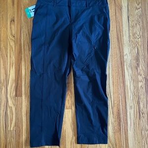 Black athletic/travel pant